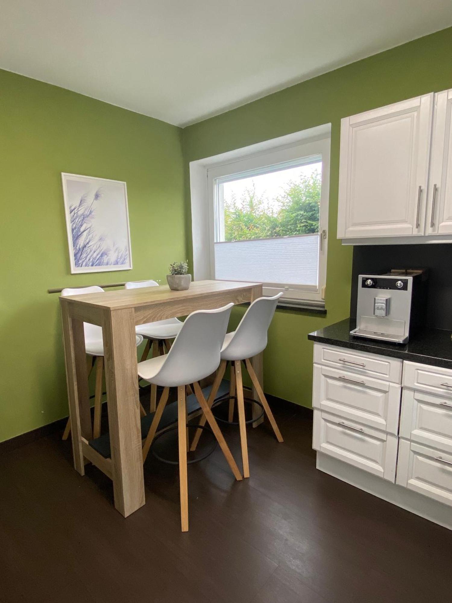 Wohnung Im Gruenen Am Stadtrand, 50 M2, Eigener Garten Mit Terrasse, Eigener Eingang, Kostenloses Parken Salzburg Dış mekan fotoğraf